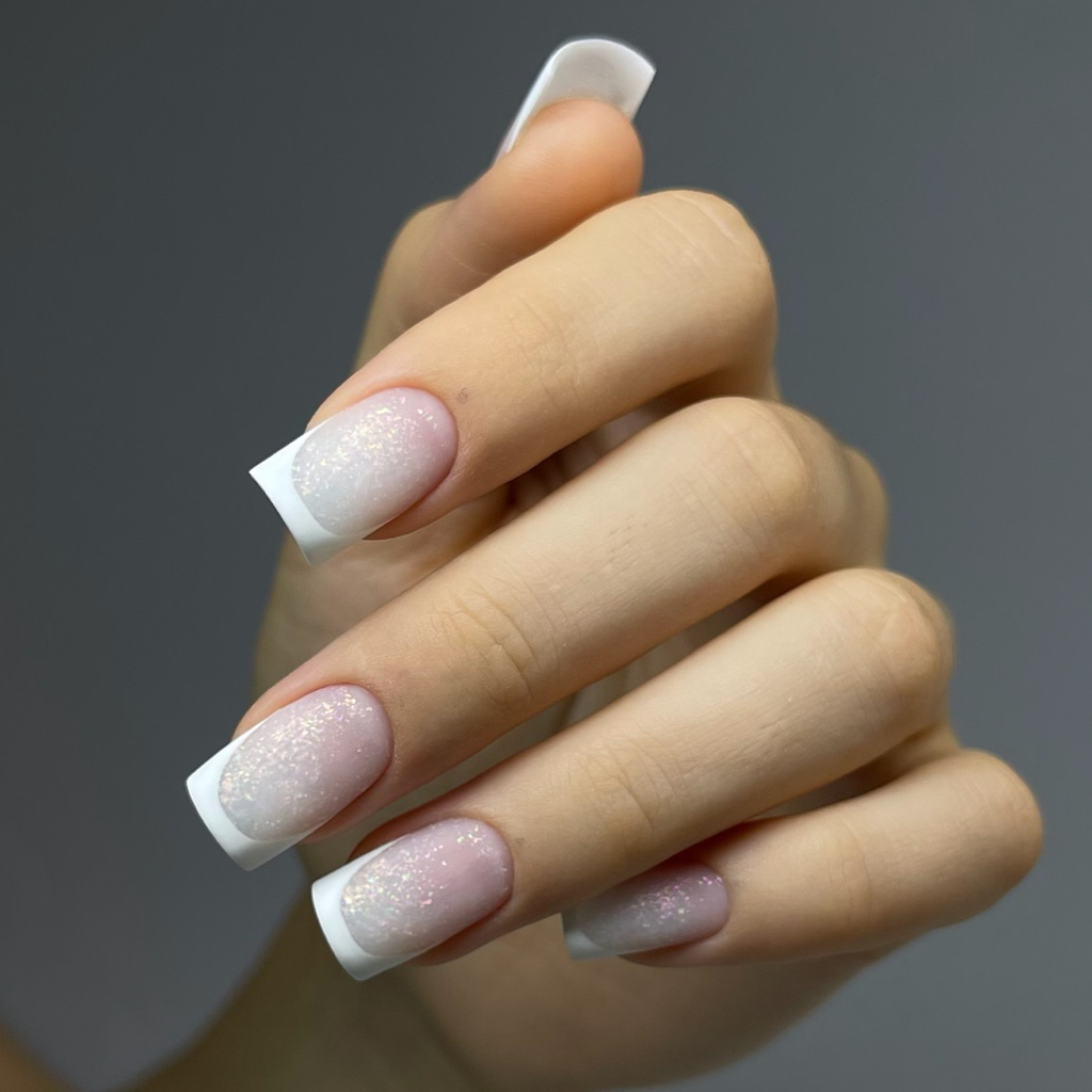 Дизайн / Френч / Design/franceză — Center Nails